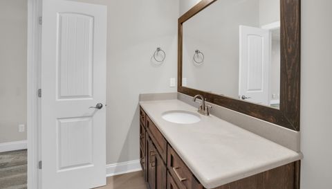 265 Spruce Knoll Ln