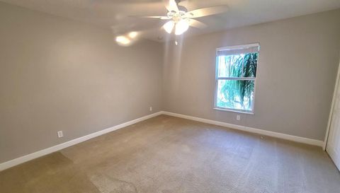 10499 SW West Park Ave