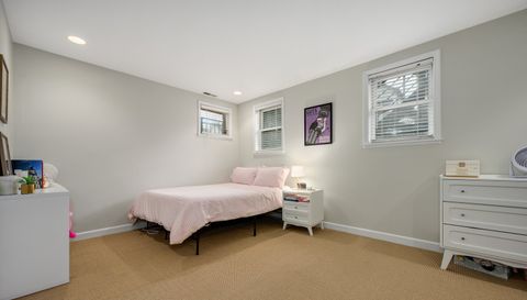 1303 W Schubert Avenue