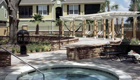 2407 COURTNEY MEADOWS COURT