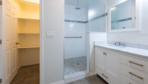 12235 SW KINGSWAY CIRCLE