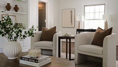 314 Lamplighter Ln SE