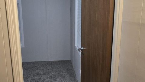 5635 N Seagull Dr NE