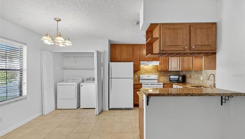 490 TAMARACK