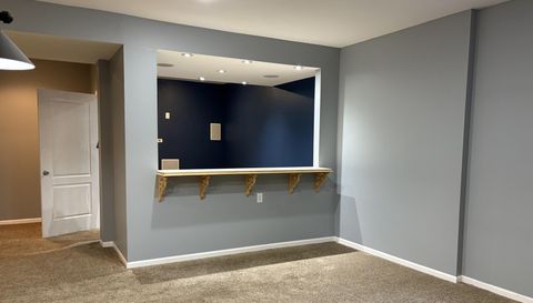 2801 Newbury Ct