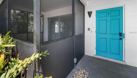 1739 SIESTA DRIVE