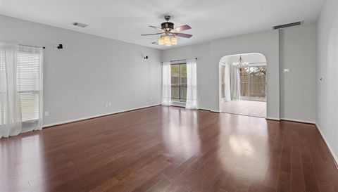 2240 Independence DR