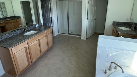 1996 Greenborough St