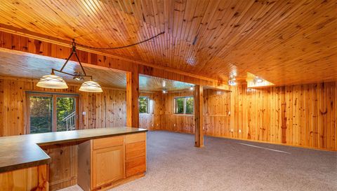 912 Aurora Circle