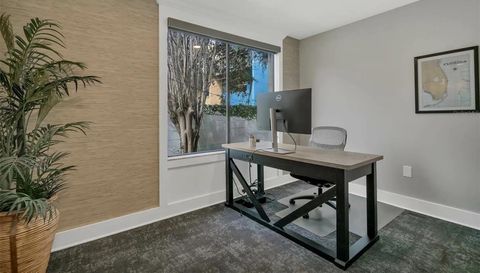 1615 Woodward