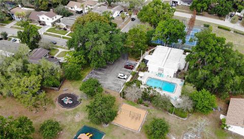 1413 SANDALWOOD DRIVE