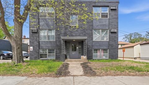 3606 E 34th Street