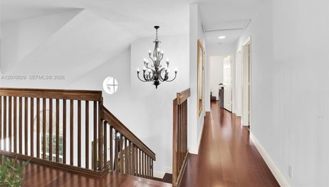 20914 La Questa Ct
