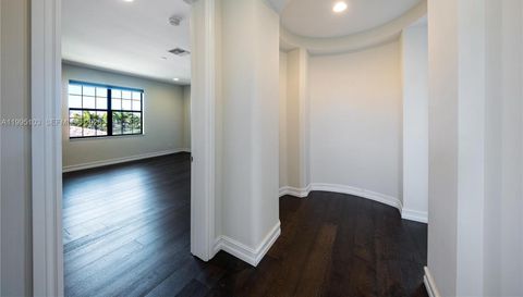 11475 Watercrest Circle East