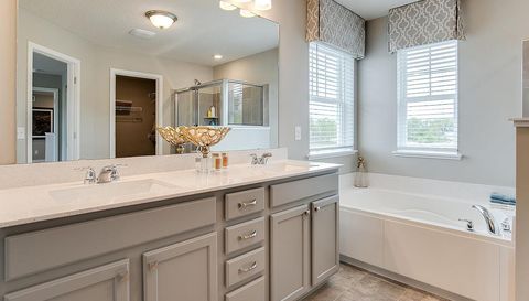 3195 Sunshine Curve NW