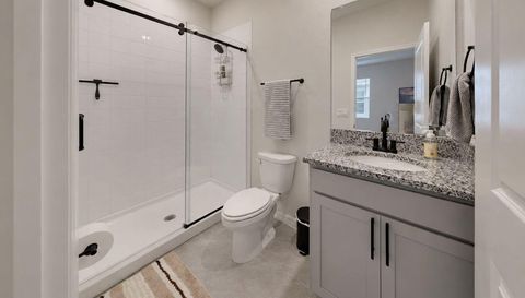 11043 Tamarack Pl