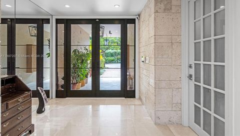 6124 Paradise Point Dr