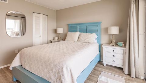 1255 E PEPPERTREE DRIVE