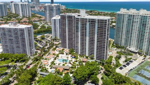 20281 E Country Club Dr