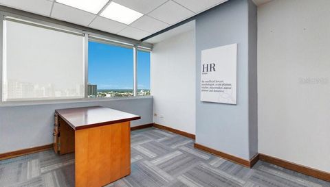 207 Calle Del Parque