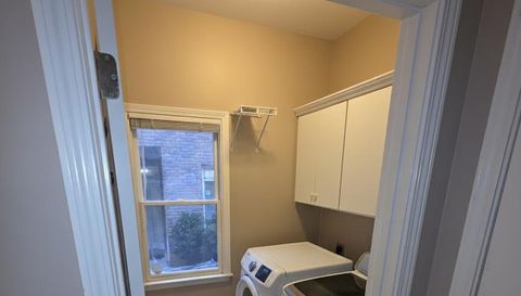 2030 Lenox Cove Cir NE