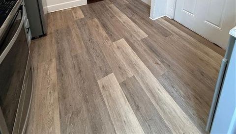 814 E INDIANA AVENUE