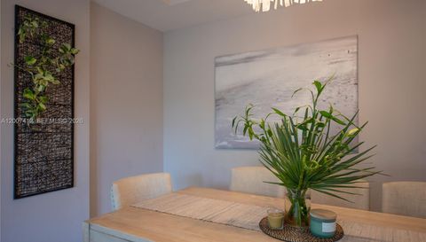 1650 Galiano St