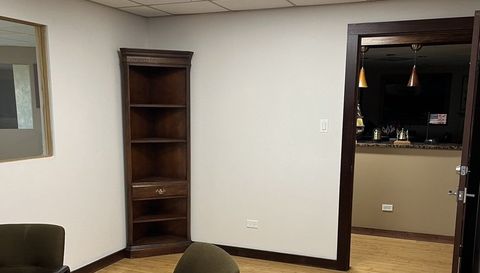 15426-15428 S 70th Court