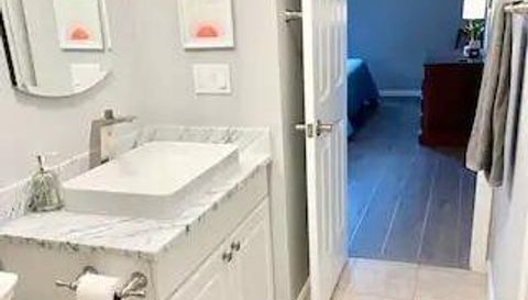 990 Town Terrace