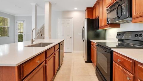 1470 LAKE BALDWIN LANE