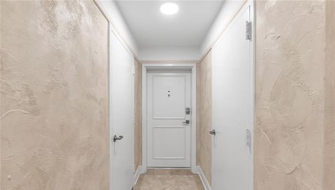 1000 Longboat Club Road