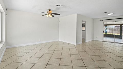 522 Wilshire Dr