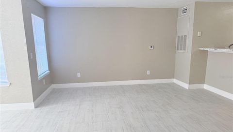 2214 GRAND CAYMAN COURT