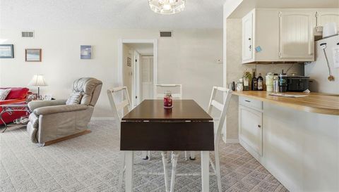 110 N TREMAIN STREET