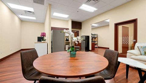 8810 COMMODITY CIRCLE