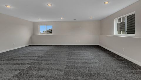 1013 26th Street Loop N