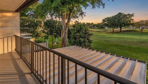 19174 Bobolink Dr