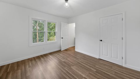 1218 Sweet Creek Rd