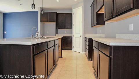 316 LAKE SMART CIRCLE
