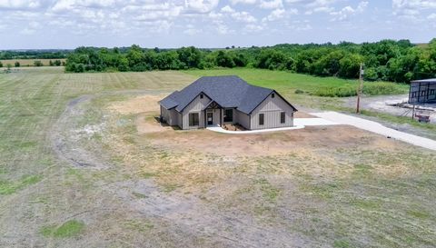 7889 Pecan Rd