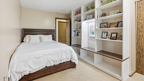 3640 Independence Avenue S