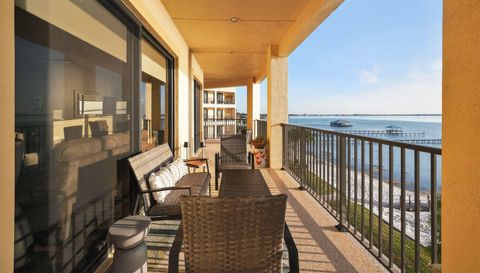 2351 Lakeview Dr Unit 302