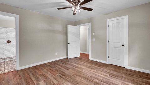 4922 County Road 937b