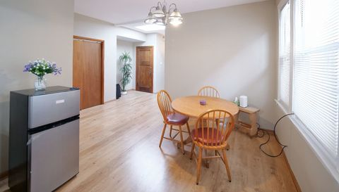 3256 N Elston Avenue