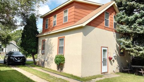 2511 Washington St NE