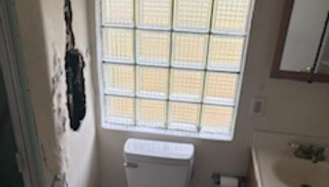 1505 E Crooked Lake Dr