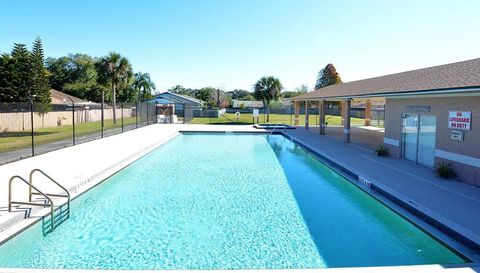 1066 DOLPHIN DRIVE