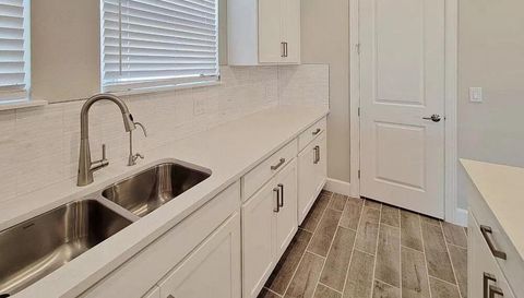 11019 Devonbridge Dr