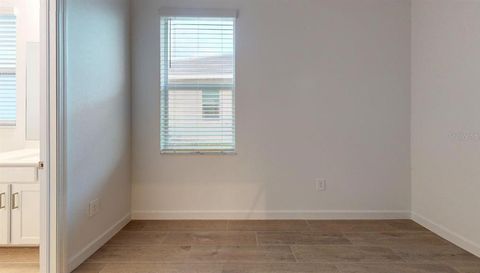 7949 LAKES EDGE LANE