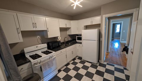 1902 4th Avenue S